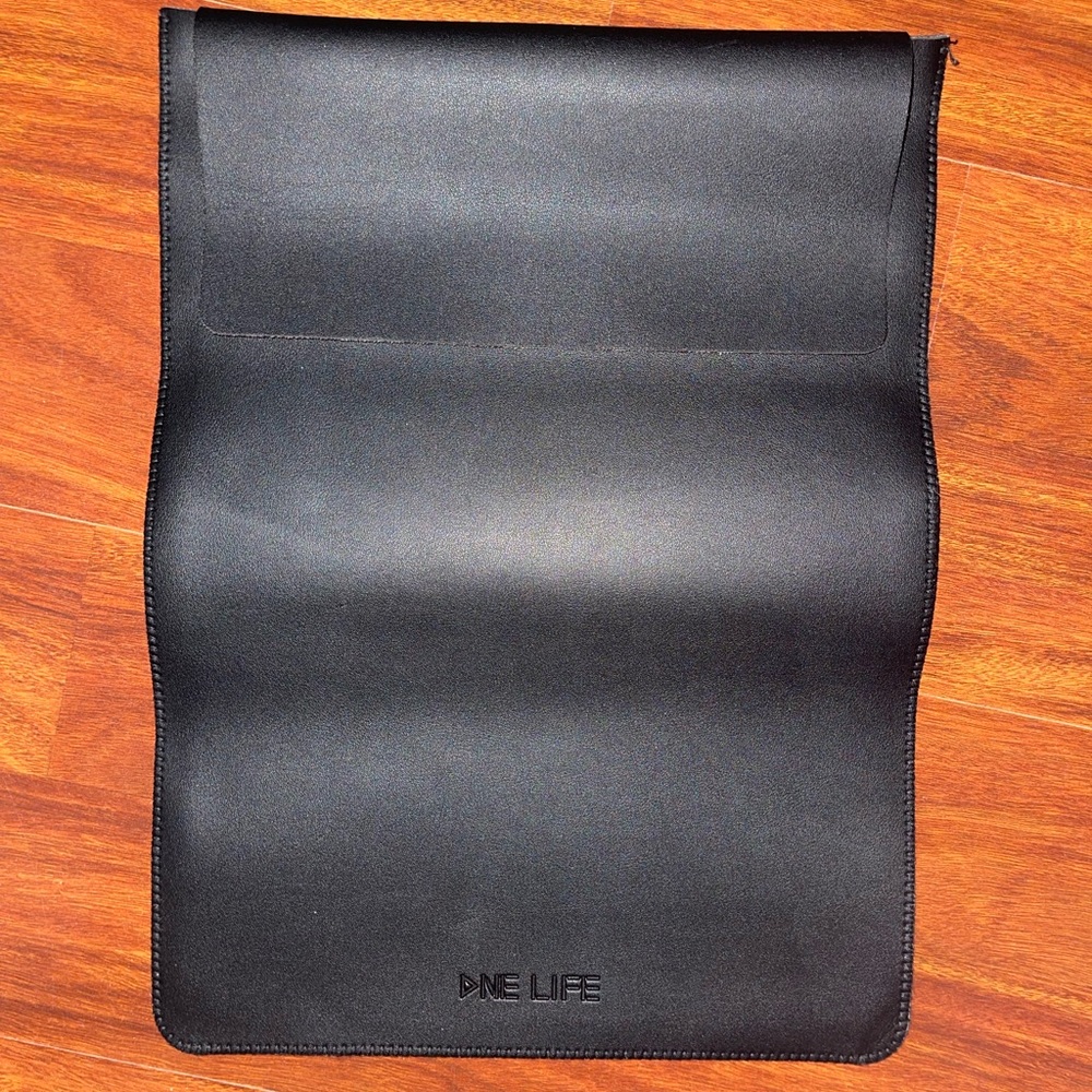 MacBook 16 Inch leather laptop sleeve case